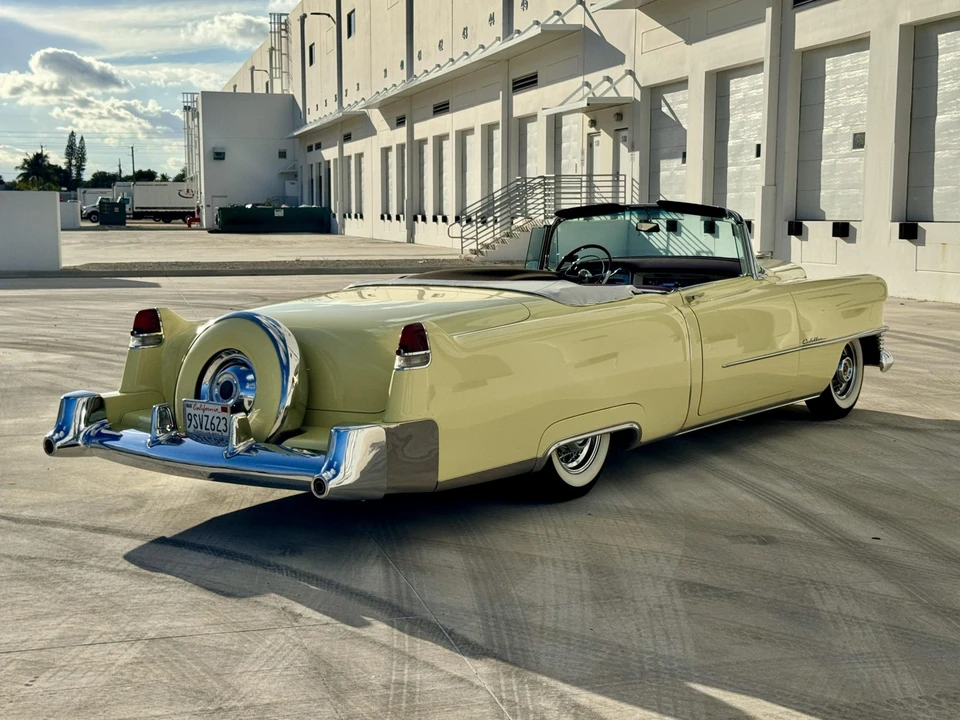 1954 Cadillac Series 62 3rd Gen - Image 17 of 31