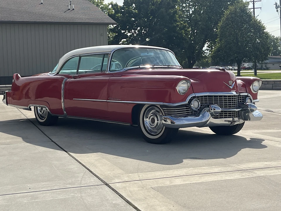 1954 Cadillac Series 62 3rd Gen - Image 4 of 31