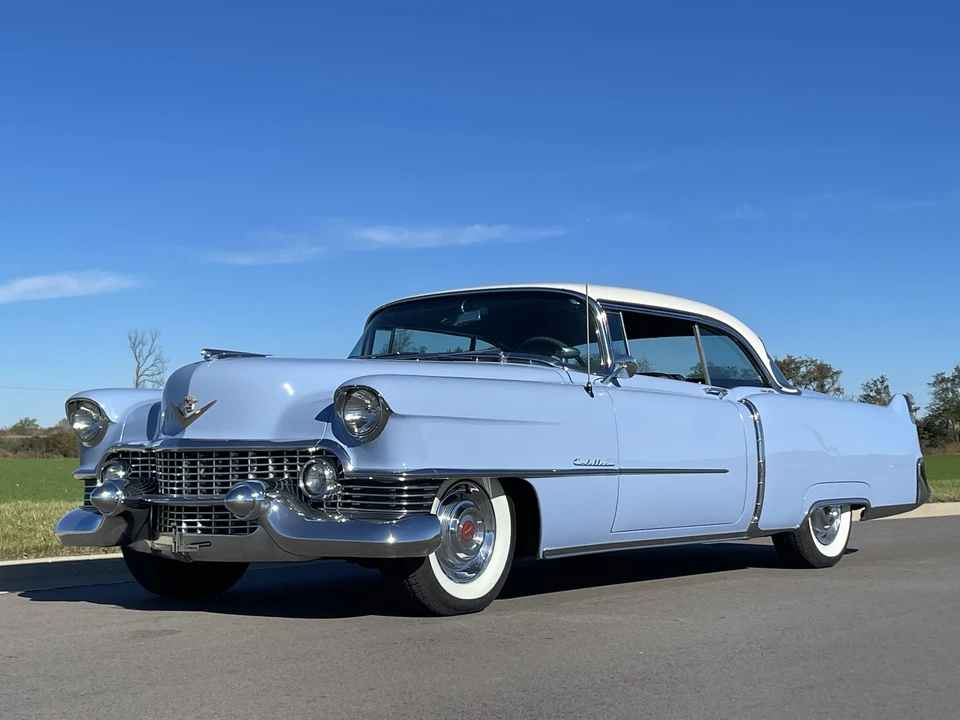 1954 Cadillac Series 62 3rd Gen - Image 4 of 31