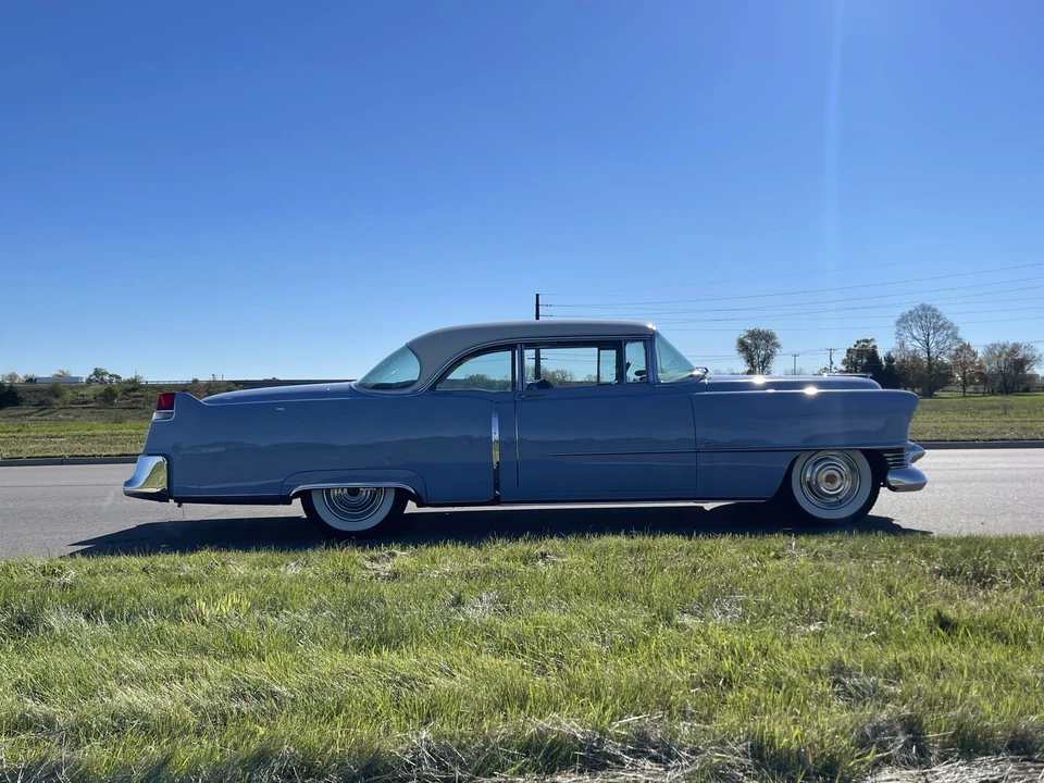 1954 Cadillac Series 62 3rd Gen - Image 28 of 31
