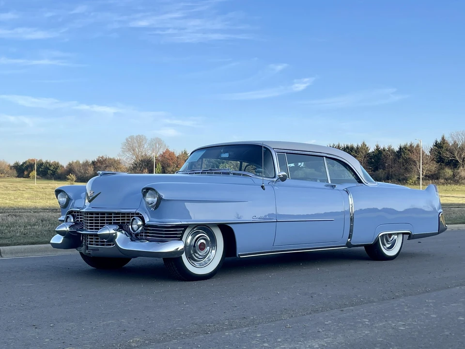 1954 Cadillac Series 62 3rd Gen - Image 5 of 31