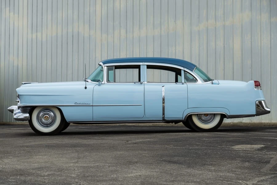 1954 Cadillac Series 62 3rd Gen - Image 2 of 31
