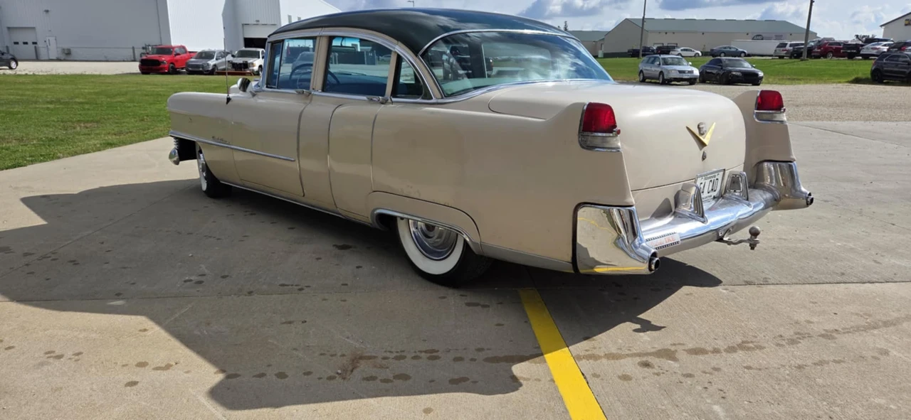 1954 Cadillac Series 62 3rd Gen - Image 7 of 31