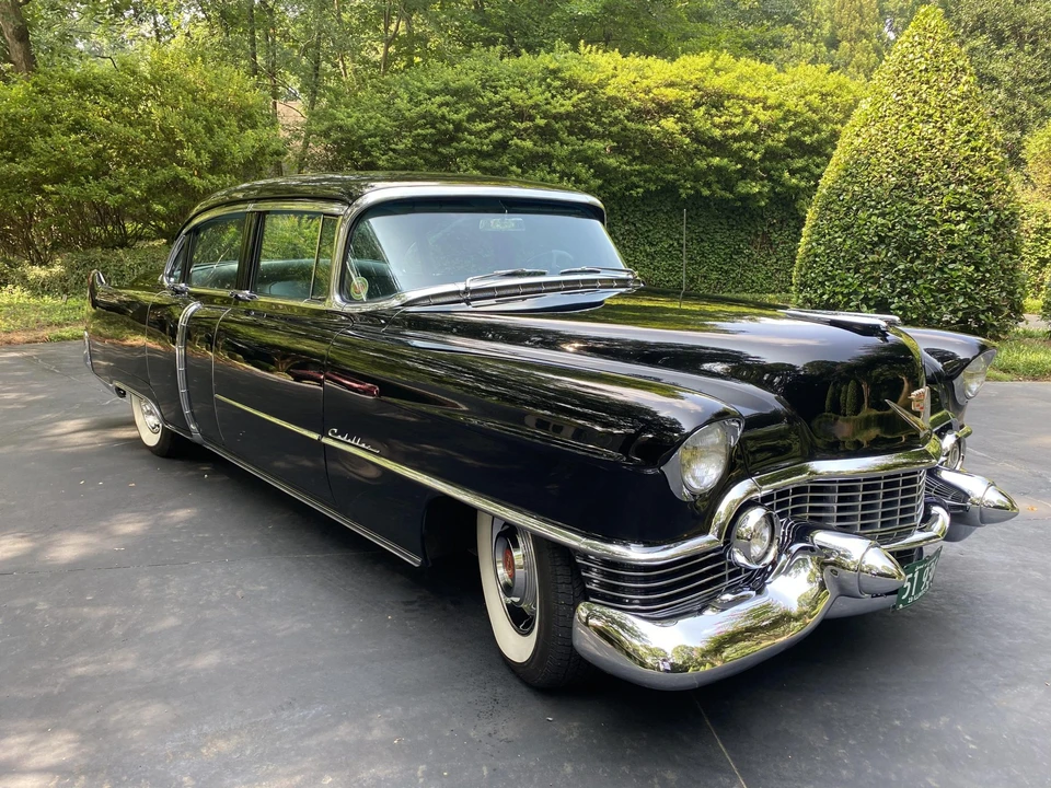 1954 Cadillac Series 62 3rd Gen - Image 4 of 31