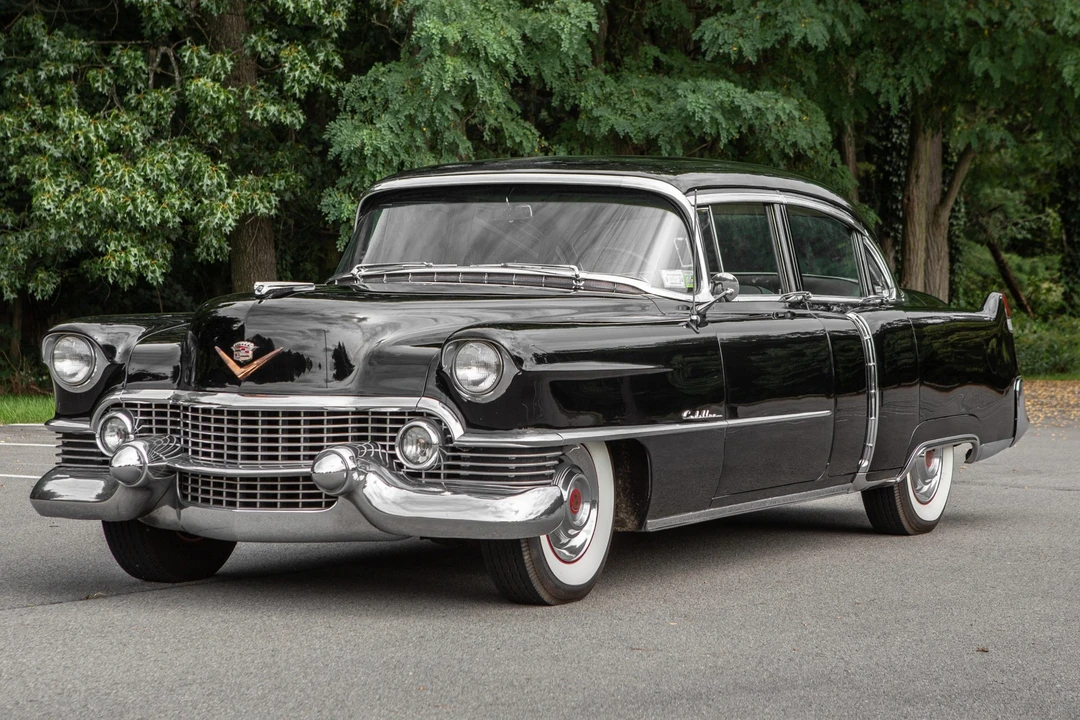 1954 Cadillac Series 62 3rd Gen - Image 2 of 31