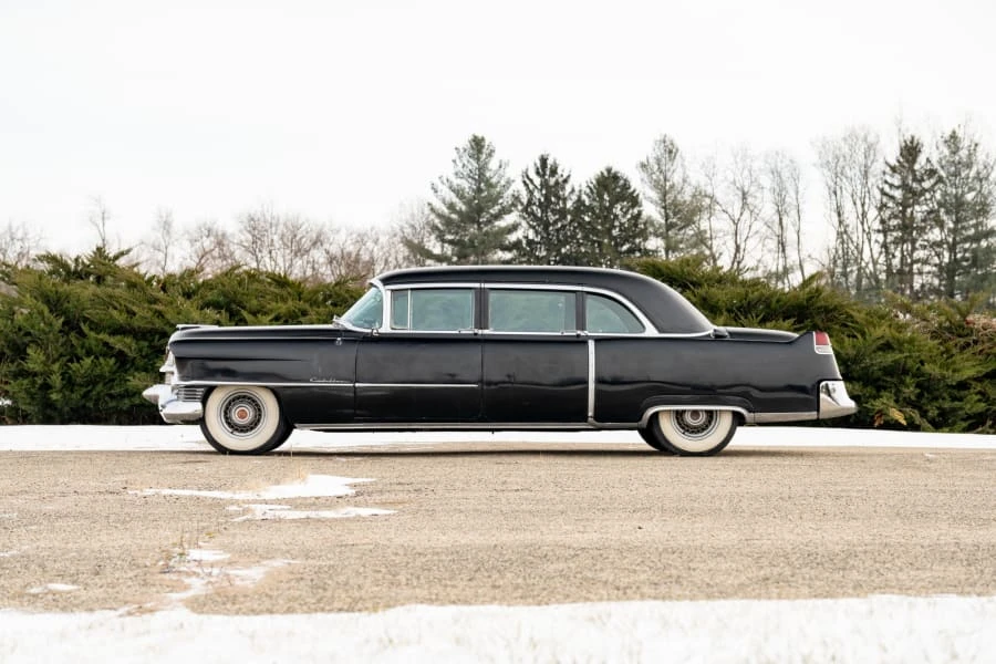 1954 Cadillac Series 70 & 75 - Image 2 of 31