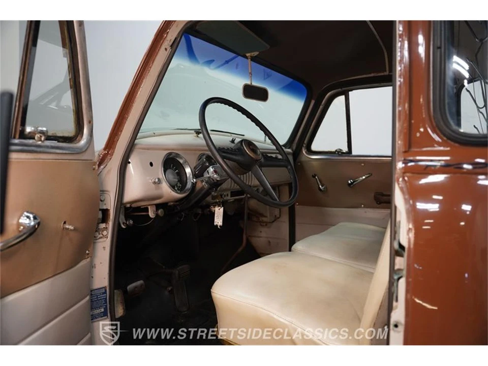 1954 Chevrolet Advance Design - Image 2 of 31