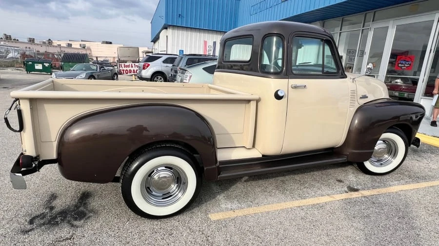 1954 Chevrolet Advance Design - Image 2 of 28