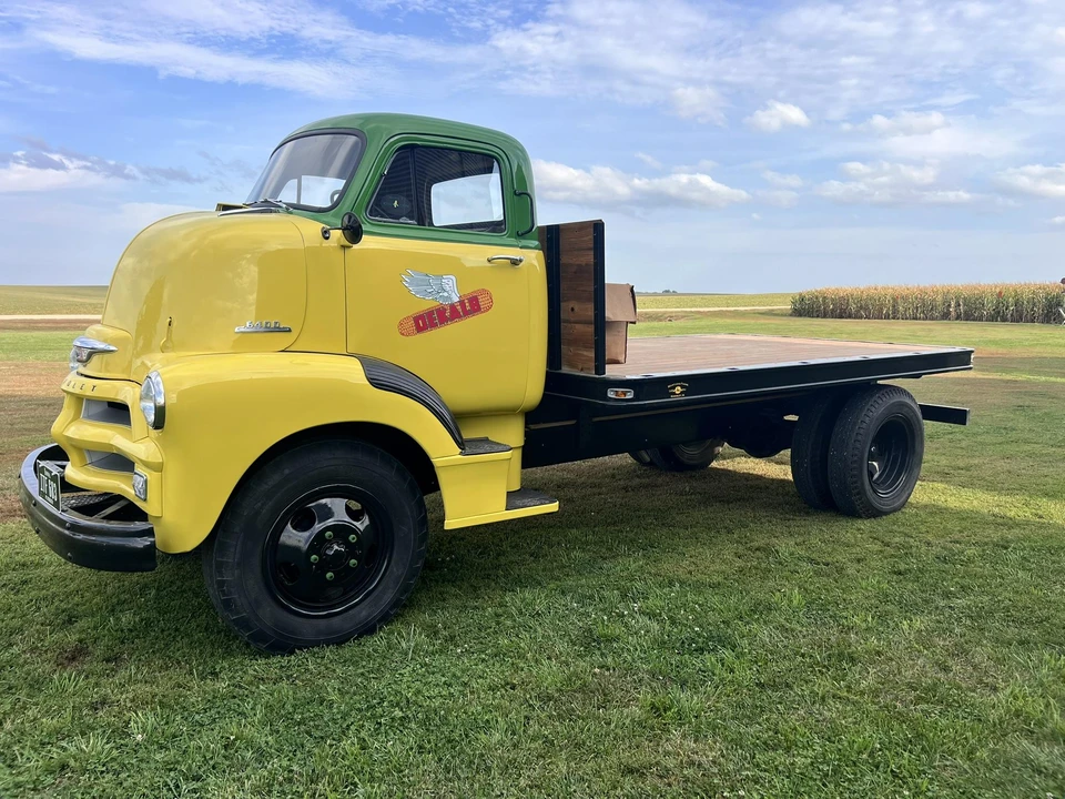 1954 Chevrolet Advance Design - Image 2 of 31