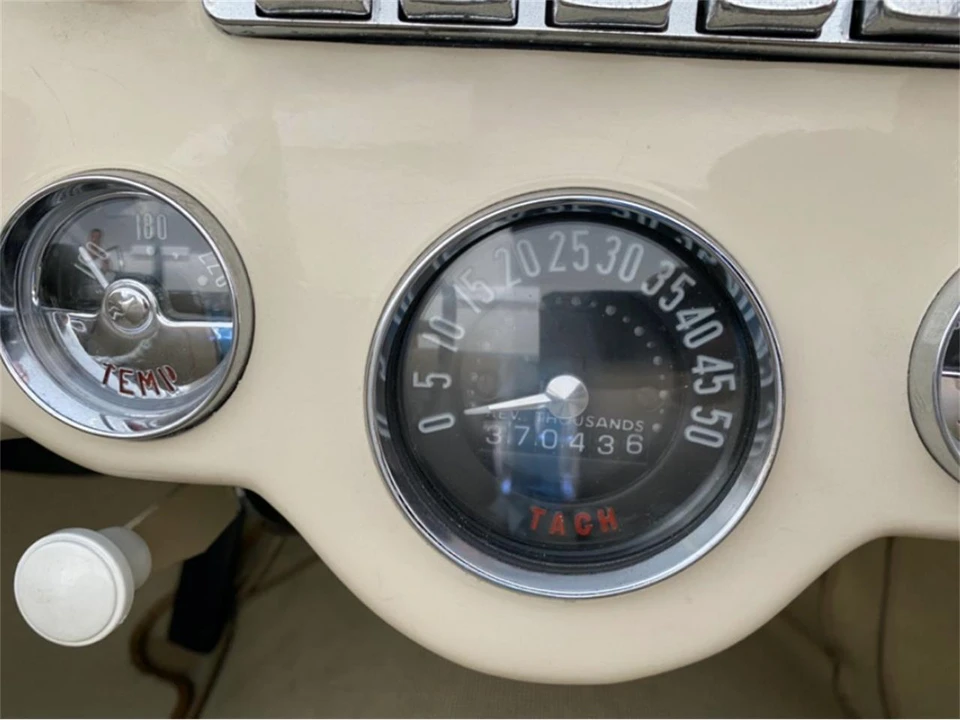 1954 Chevrolet Corvette C1 - Image 8 of 17