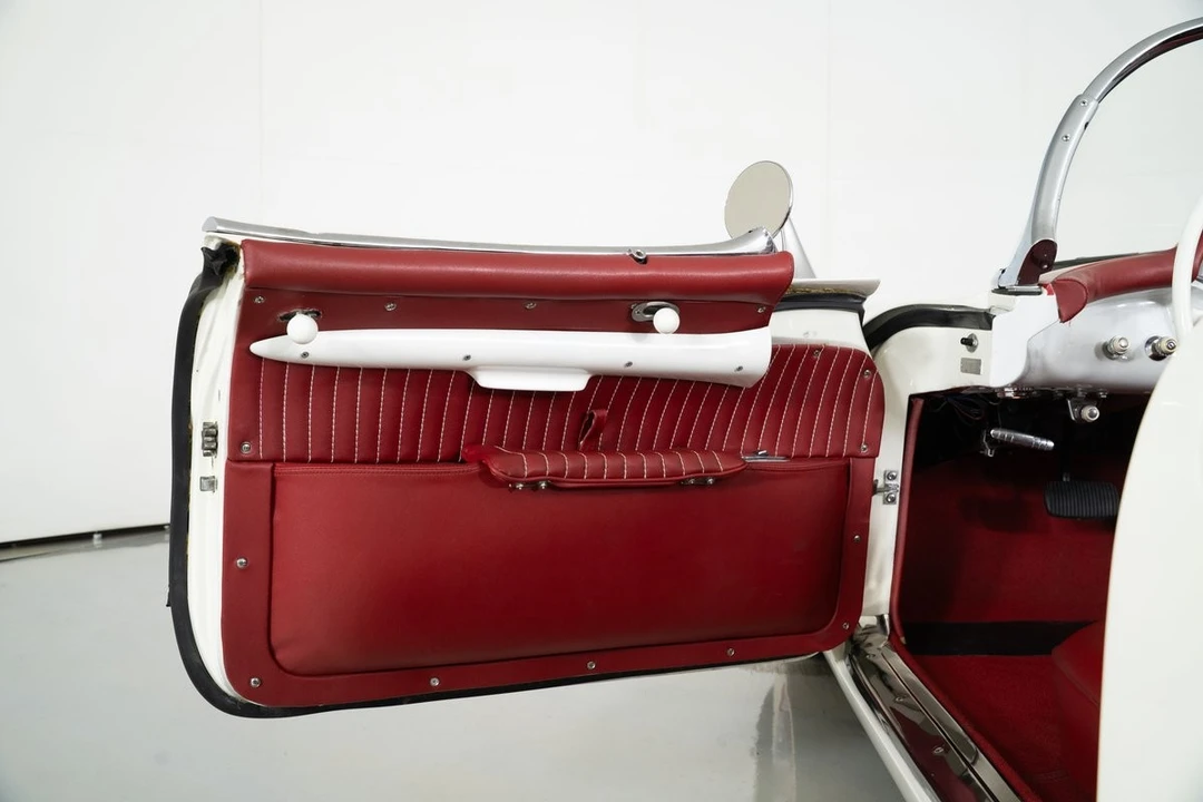 1954 Chevrolet Corvette C1 - Image 17 of 31