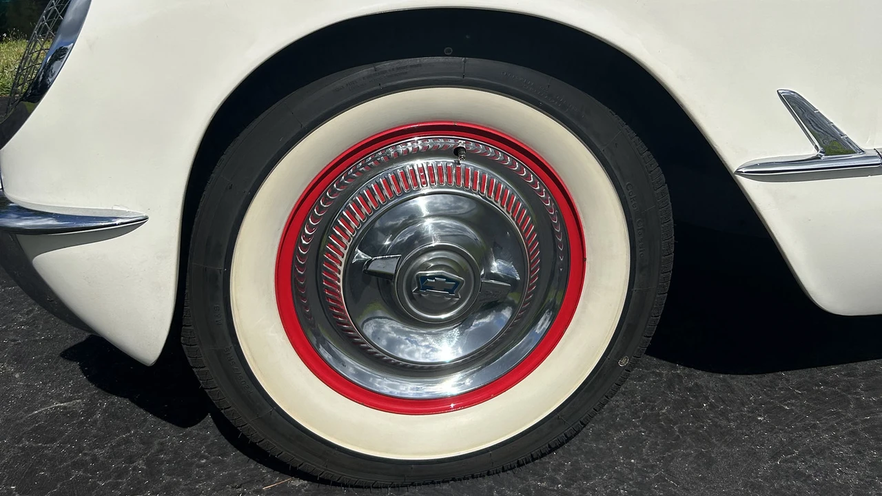 1954 Chevrolet Corvette C1 - Image 26 of 31
