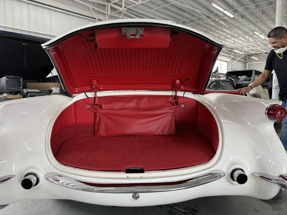 1954 Chevrolet Corvette C1 - Image 4 of 31