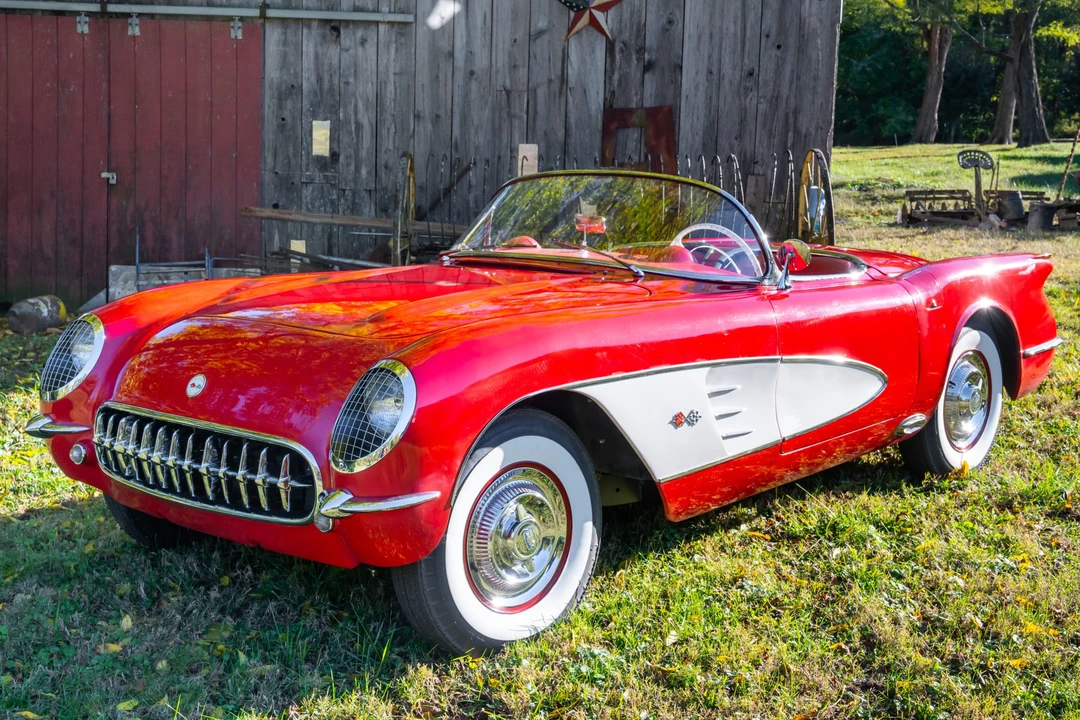 1954 Chevrolet Corvette C1 - Image 2 of 31