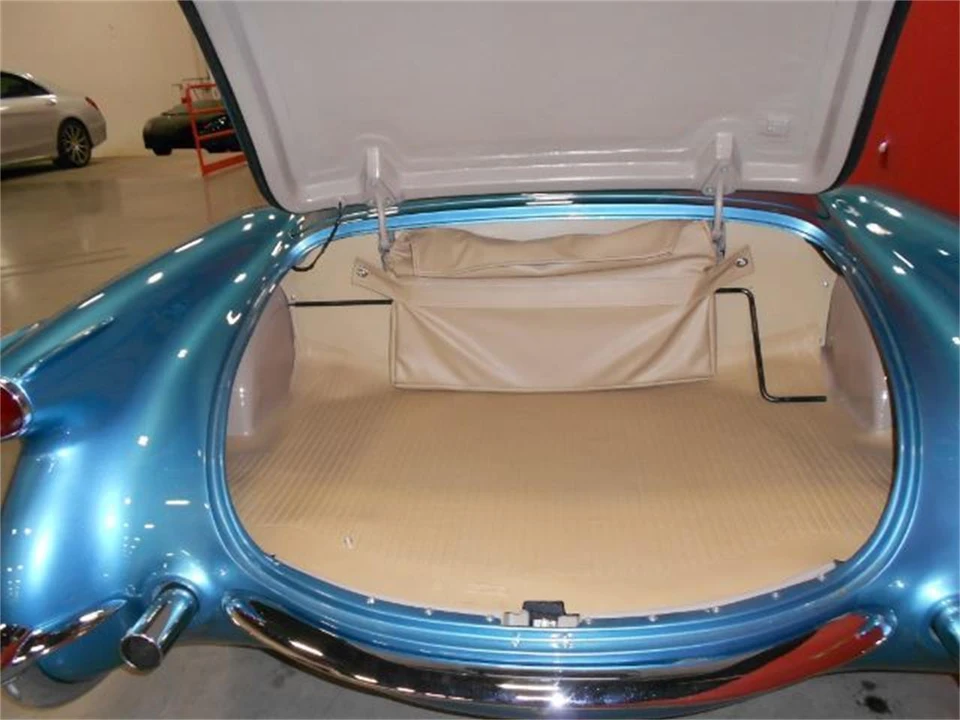 1954 Chevrolet Corvette C1 - Image 16 of 20
