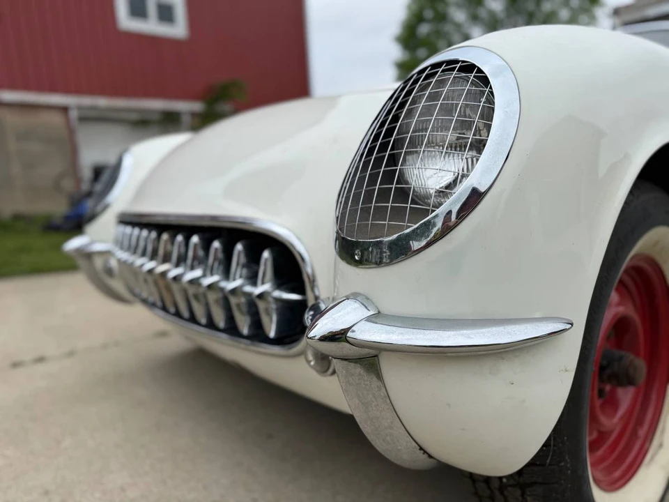 1954 Chevrolet Corvette C1 - Image 2 of 24