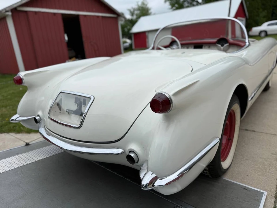 1954 Chevrolet Corvette C1 - Image 4 of 24