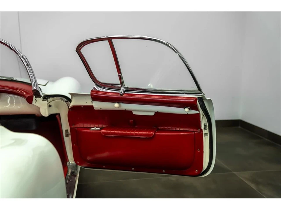 1954 Chevrolet Corvette C1 - Image 21 of 31