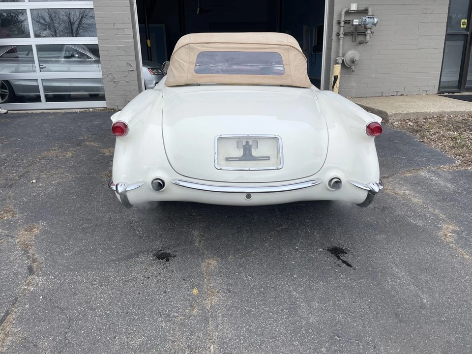 1954 Chevrolet Corvette C1 - Image 22 of 31