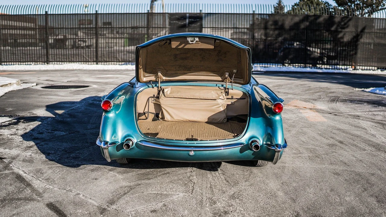 1954 Chevrolet Corvette C1 - Image 13 of 31