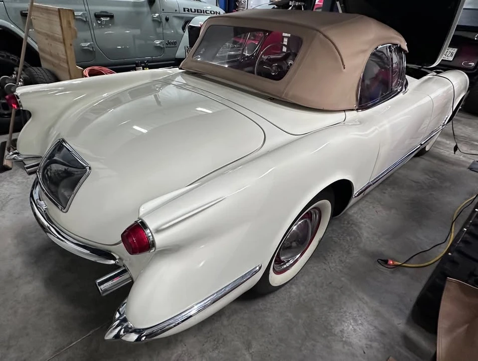 1954 Chevrolet Corvette C1 - Image 17 of 17