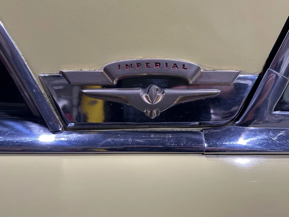 1954 Chrysler Imperial 1st Gen - Image 28 of 31