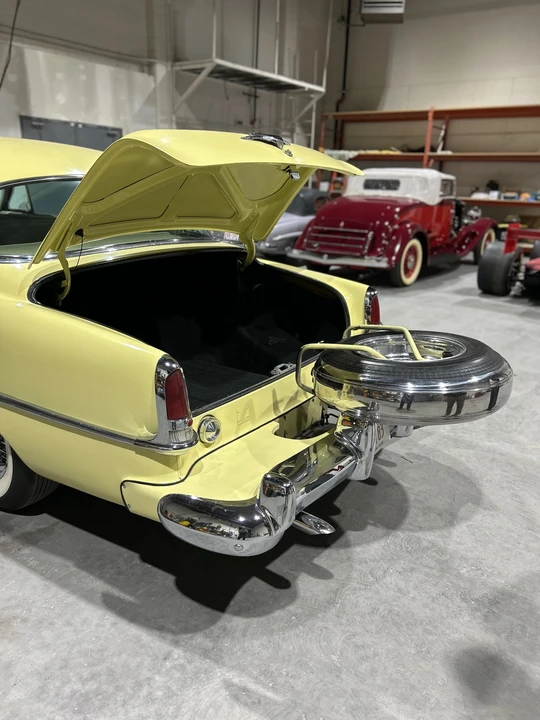 1954 Chrysler Imperial 1st Gen - Image 21 of 31