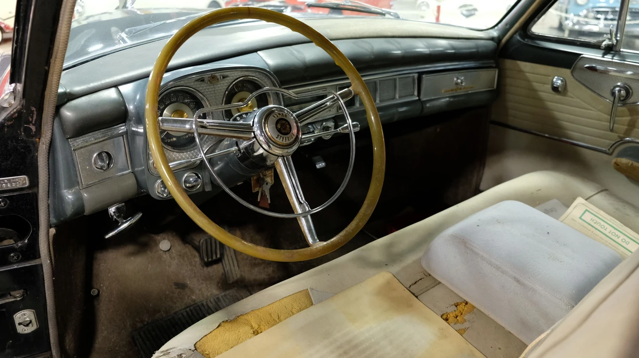 1954 Chrysler Imperial 1st Gen - Image 4 of 9