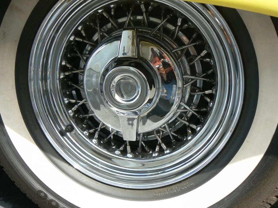 1954 Chrysler New Yorker - Image 9 of 12