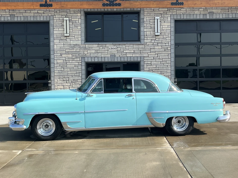 1954 Chrysler New Yorker - Image 2 of 31