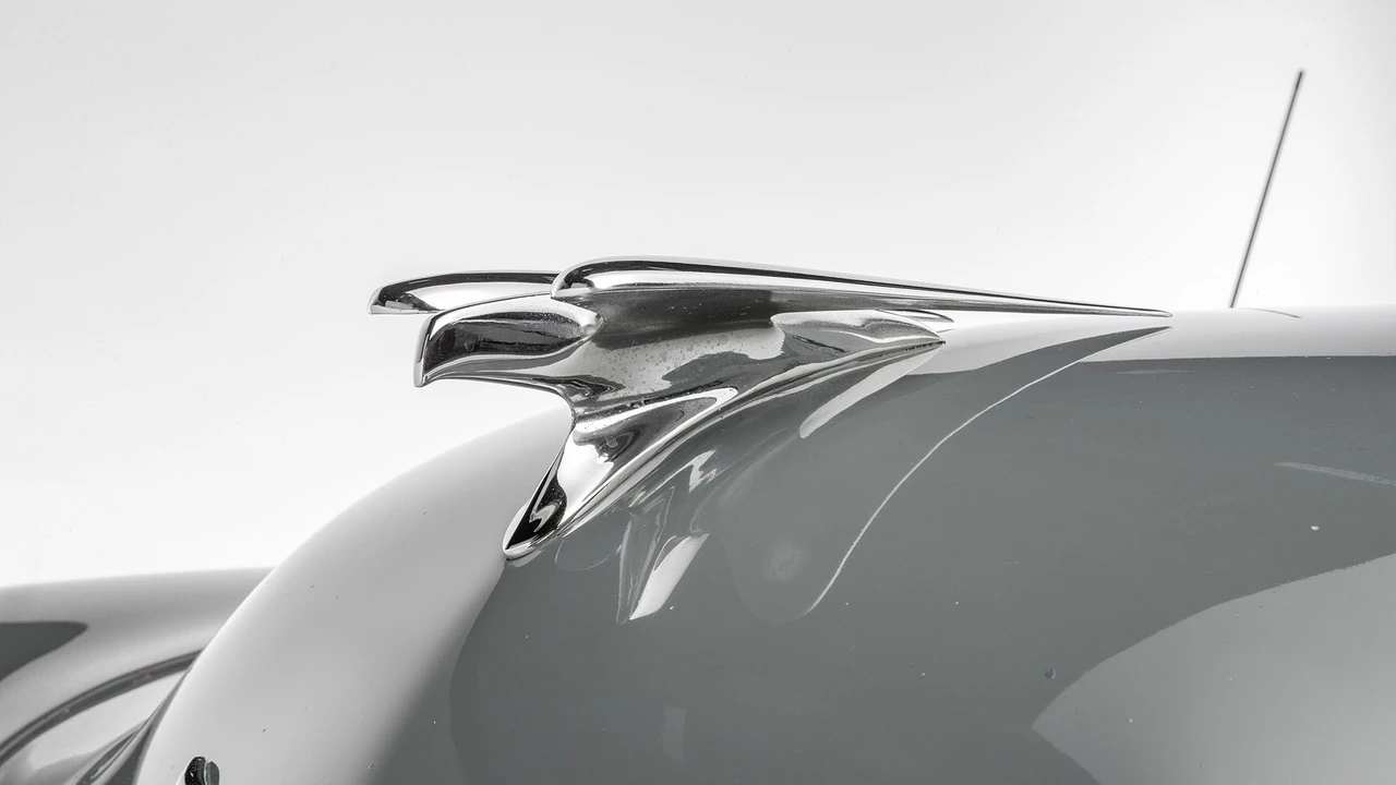 1954 Chrysler New Yorker - Image 21 of 31