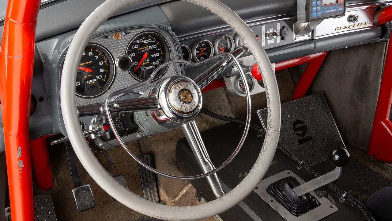 1954 Chrysler New Yorker - Image 3 of 31