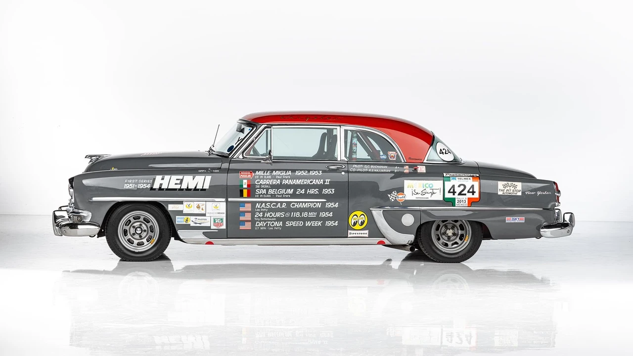 1954 Chrysler New Yorker - Image 13 of 31
