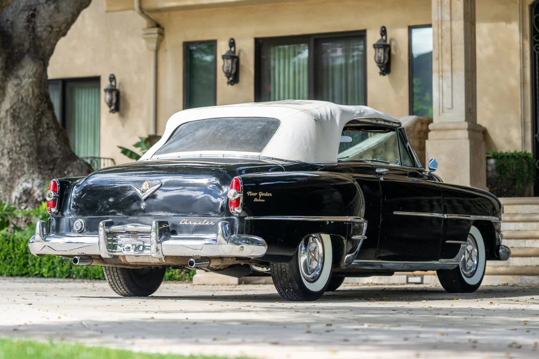 1954 Chrysler New Yorker - Image 5 of 31