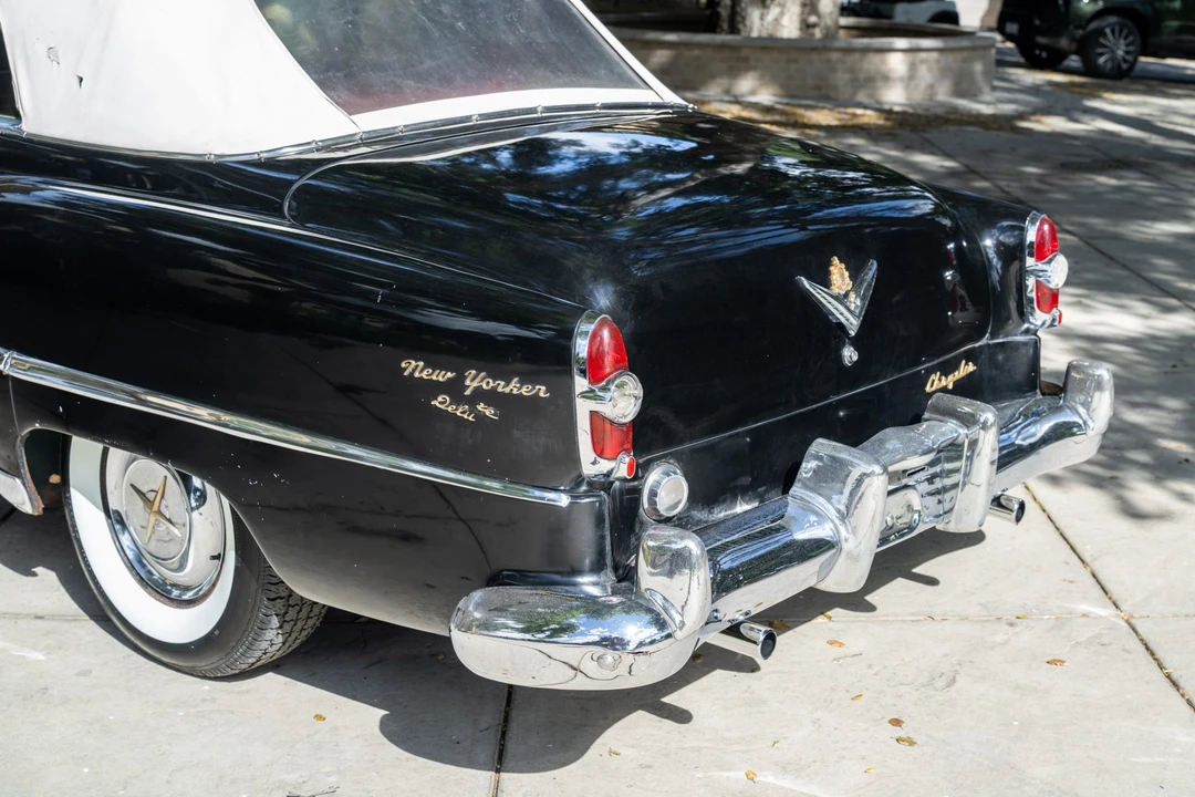 1954 Chrysler New Yorker - Image 17 of 31