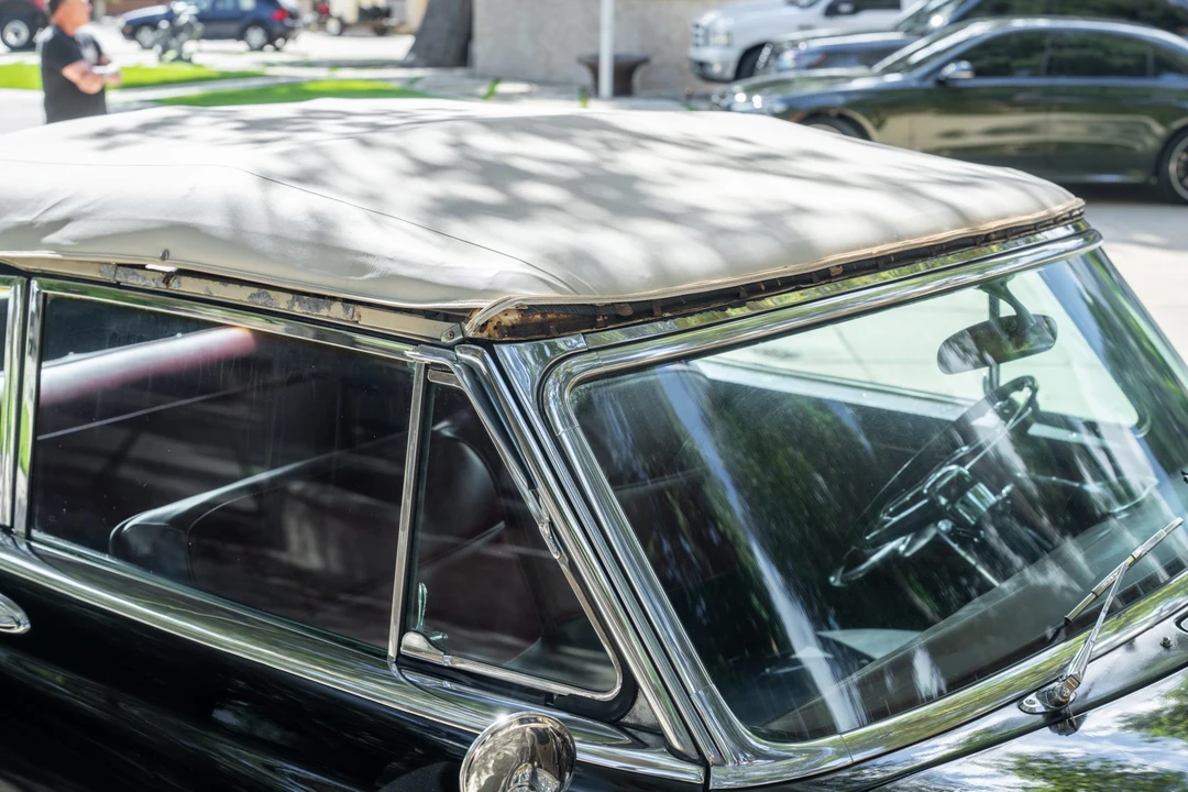 1954 Chrysler New Yorker - Image 23 of 31