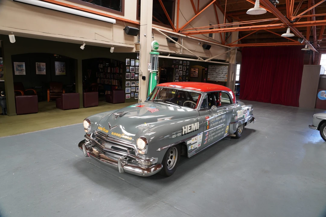 1954 Chrysler New Yorker - Image 3 of 31