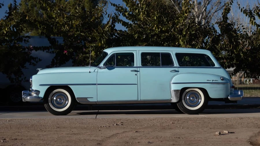 1954 Chrysler New Yorker - Image 2 of 31