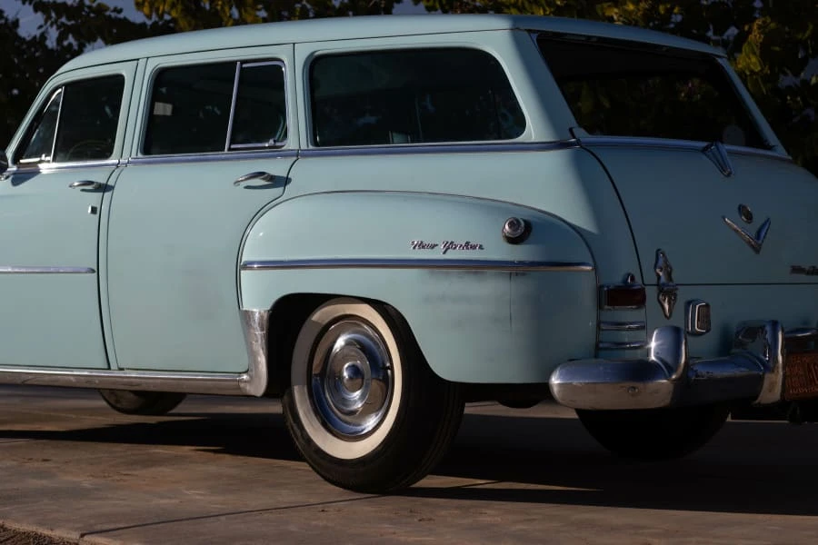 1954 Chrysler New Yorker - Image 27 of 31