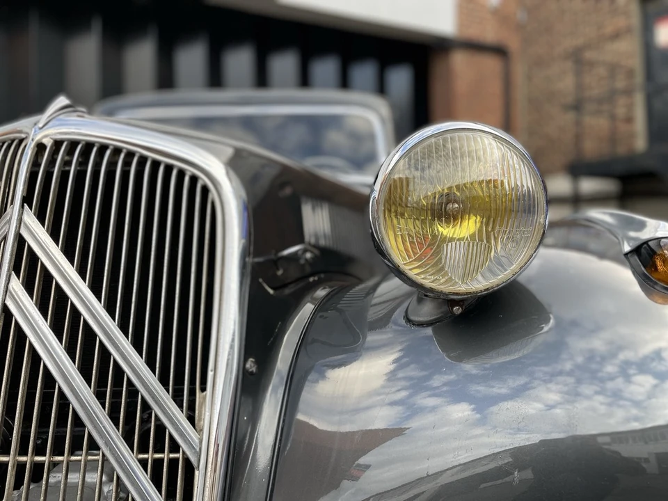 1954 Citroen Traction Avant - Image 27 of 30