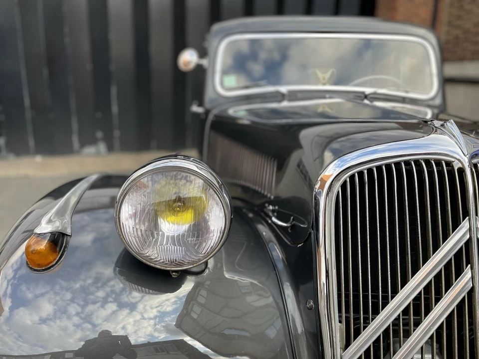 1954 Citroen Traction Avant - Image 25 of 30