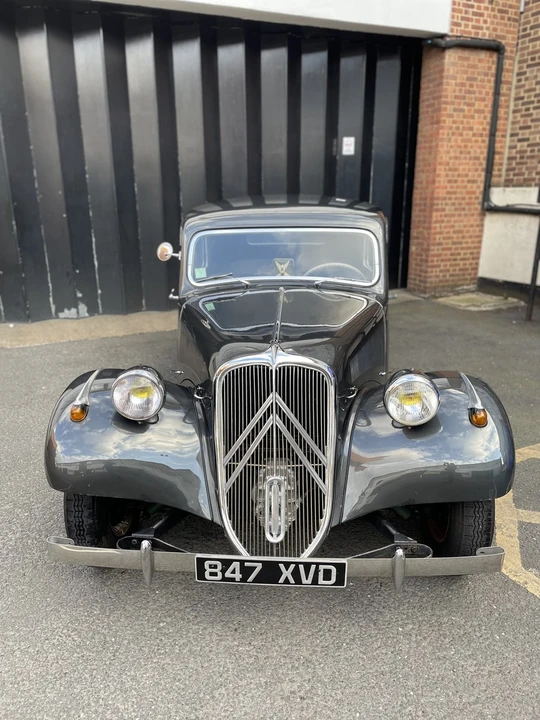 1954 Citroen Traction Avant - Image 9 of 30