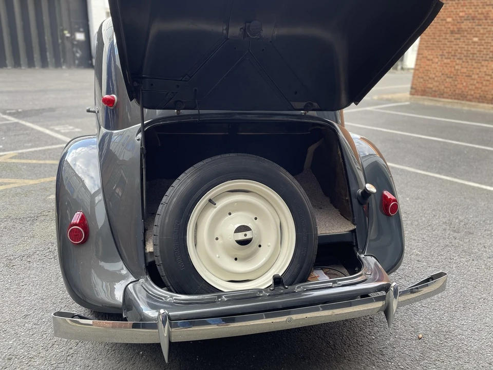 1954 Citroen Traction Avant - Image 19 of 30
