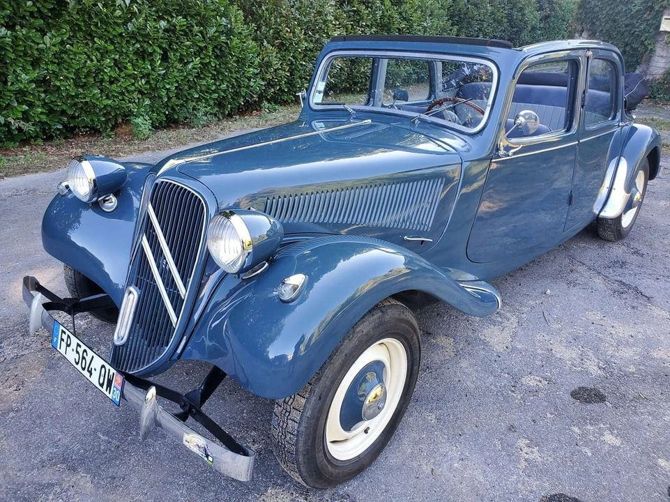 1954 Citroen Traction Avant - Image 13 of 30