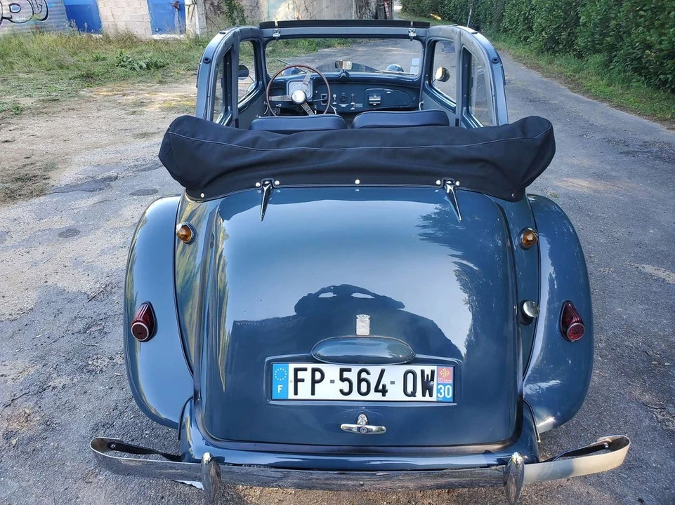 1954 Citroen Traction Avant - Image 8 of 30