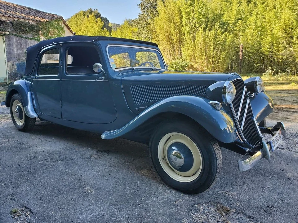 1954 Citroen Traction Avant - Image 17 of 30