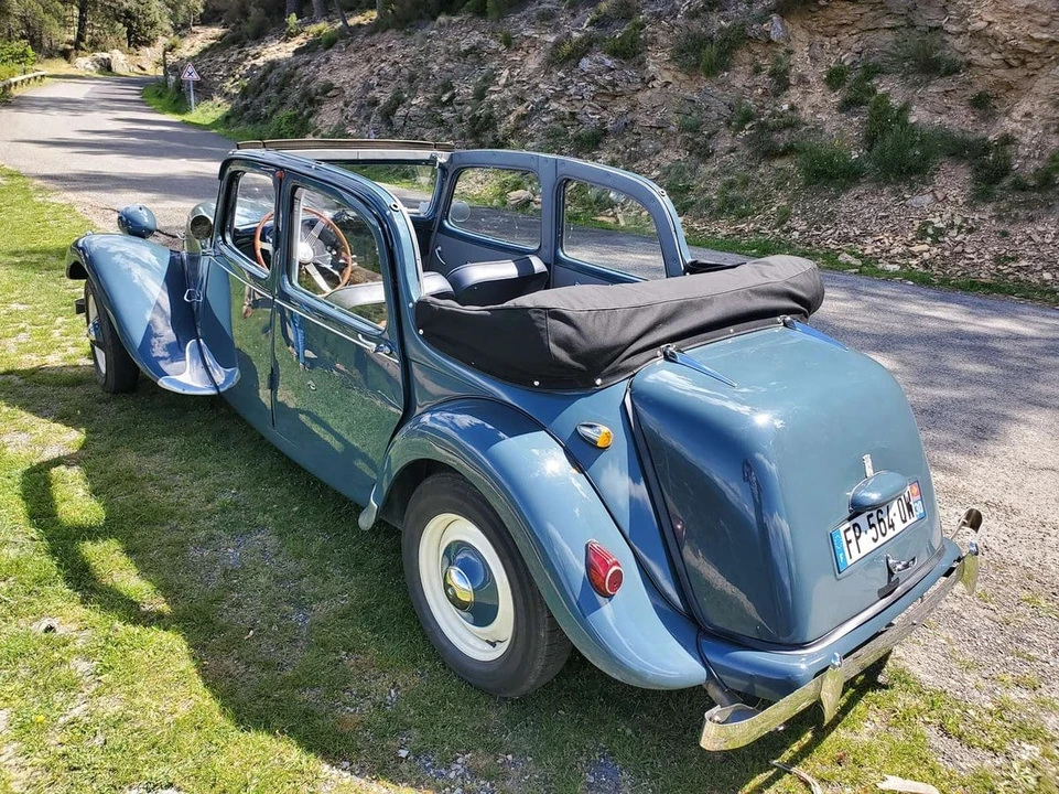 1954 Citroen Traction Avant - Image 5 of 30