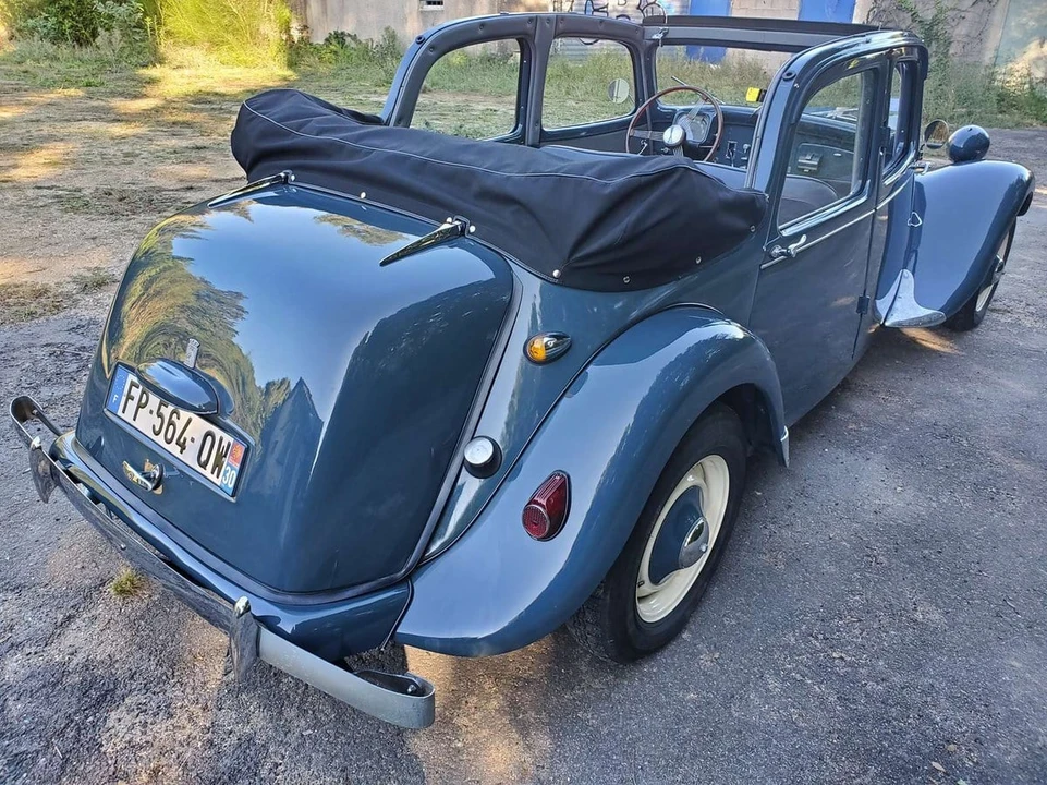 1954 Citroen Traction Avant - Image 12 of 30