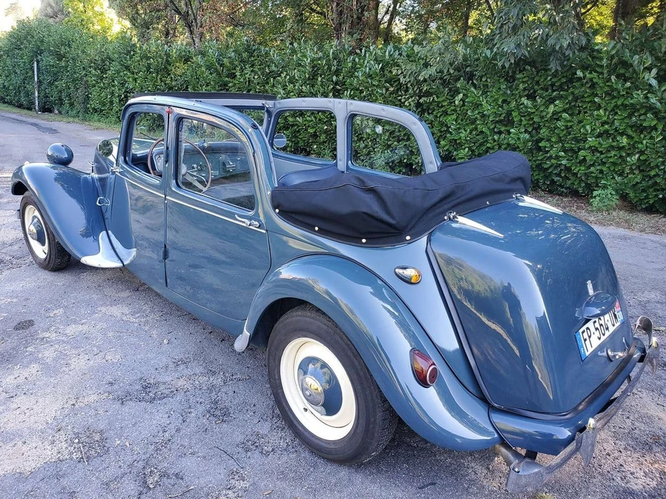 1954 Citroen Traction Avant - Image 11 of 30