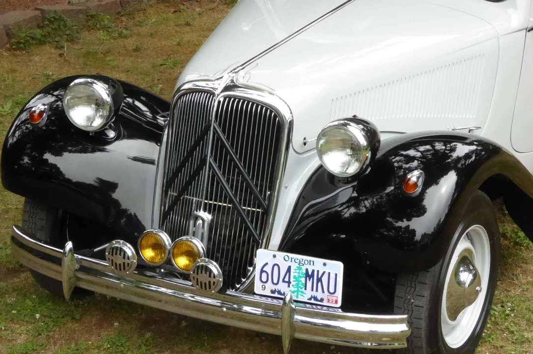 1954 Citroen Traction Avant - Image 17 of 31